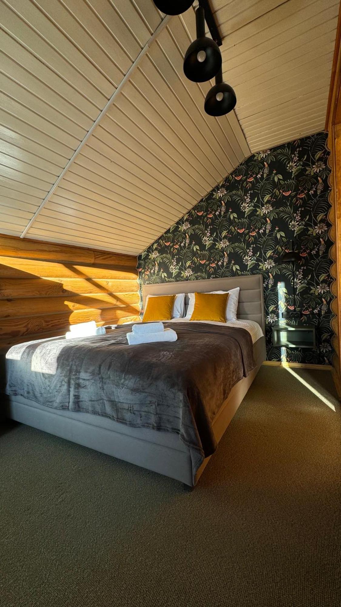 Hotel Krucha à Bukovel Extérieur photo